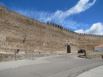 Galisteo ramparts